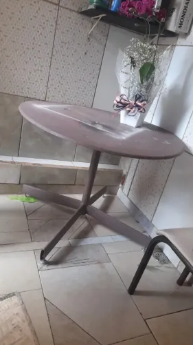 Mesa de ferro