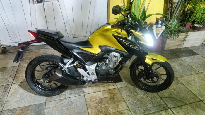 Twister CB 300f 2024