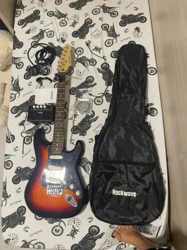Guitarra ?