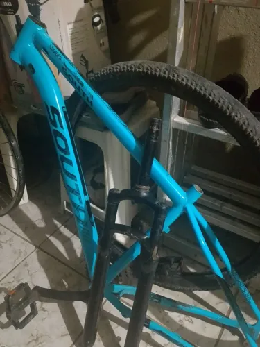 Quadro de aro 29| marca souht tá novo