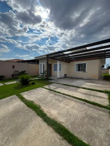 Alugo excelente casa em Itaipuaçu 