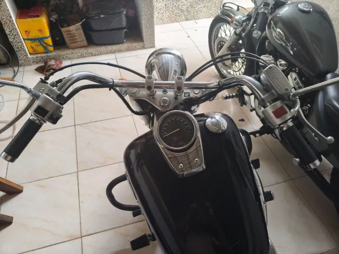 Guidão e riser original shadow 750