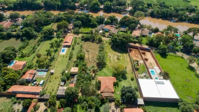 Chácara à venda em Leme, Taquari Ponte, com 4 quartos, com 4192.5 m²
