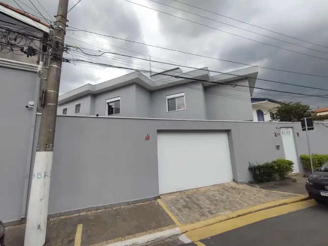 Lindo sobrado na Vila Euclides