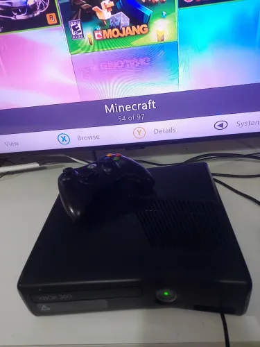 XBOX 360(COM + DE 90 JOGOS)