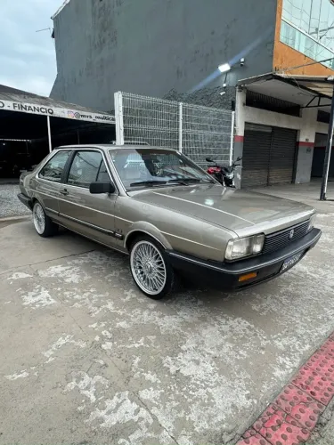 Volkswagen Santana Glsi / GLS 1.8/ 2.0 (álcool) 1990