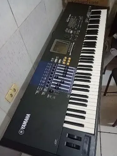 Teclado Yamaha motif xs8 