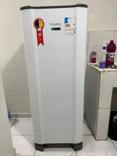 Geladeira apenas 2 meses de uso