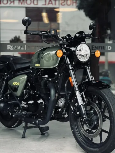 Royal Enfield Shotgun 650 Ano 2026