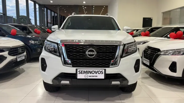 Nissan Frontier XE CD 4X4 2.5 TB Diesel 2024