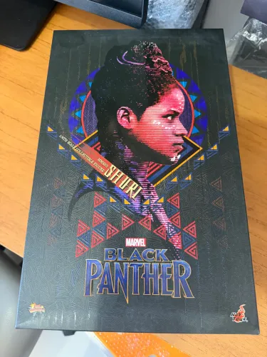 Shuri - Black Panther - Hot Toys MMS501 - Marvel - Escala 1/6