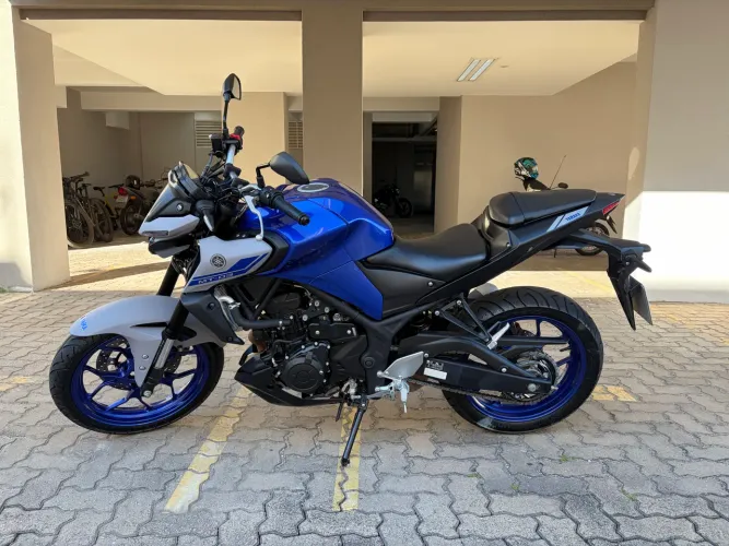 Yamaha MT03 2021 racing blue
