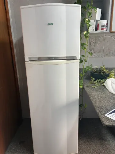 Geladeira cônsul 260 litros