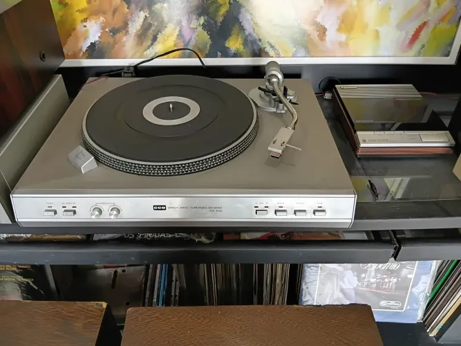 Toca disco Cee DD8080 revisado.lindo.maquina kenwood. 