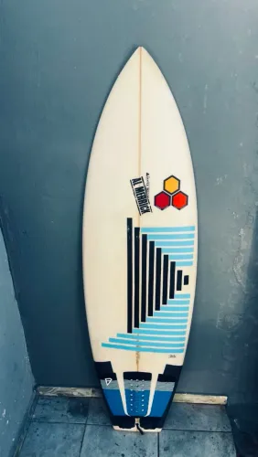 Prancha de surf AL MERRICK 5"7 semi nova