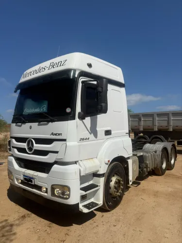 Axor 2644 6x4 TETO ALTO AUTOMÁTICO CARRO EXTRA