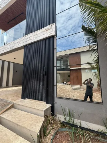 preciso de pedreiro e ajudante e pintor