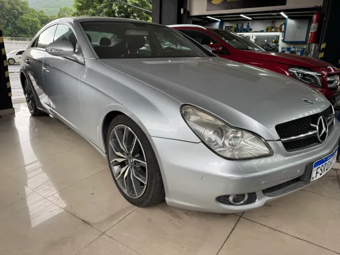 Mercedes-Benz CLS-500 V8 24V 2006