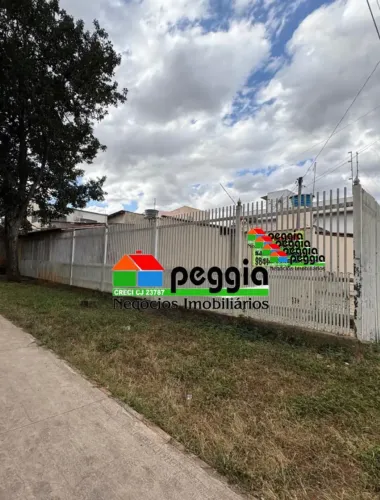 OPORTUNIDADE CASA AMPLA À VENDA R$ 570.000,00