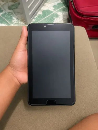 Título: Tablet Multilaser M7-3G Plus 7? - Wi-Fi/3G COM DEFEITO