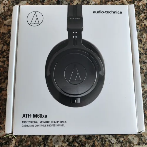 Fone de Ouvido Audio-Technica Profissional - ATH-M60XA<br>