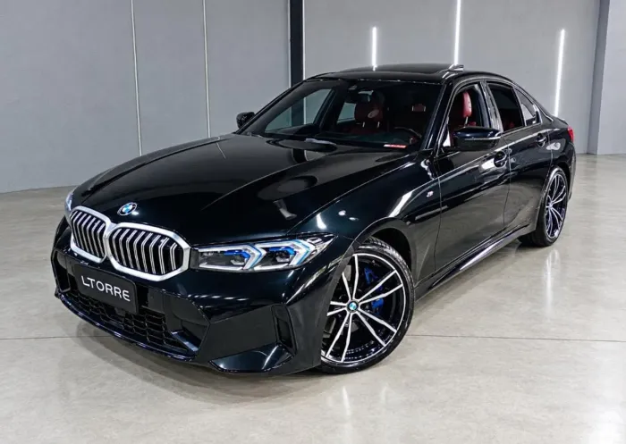 BMW 320I A 2.0 TB M Sport Activeflex 16V 4P 2023
