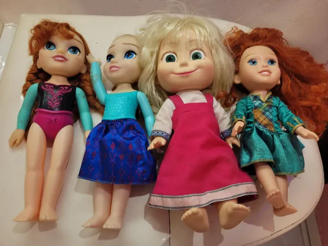 Kit 4 Bonecas Disney - Frozen, Valente e Masha e o Urso | Conservadas