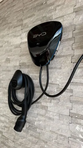 WALLBOX BYD USADO 2X NO PLÁSTICO