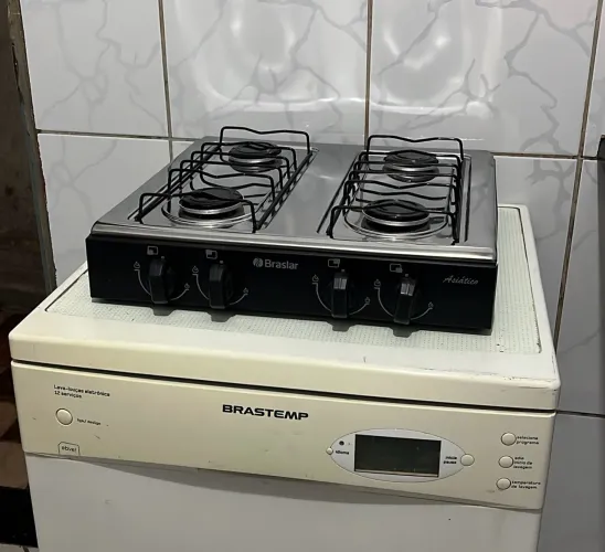 Fogão 4 Bocas em Bom Estado - Ótimo Preço!