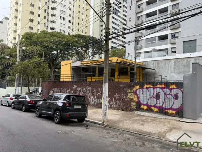 Ponto Comercial 282m² para Venda ou Locação na Aclimação | SP