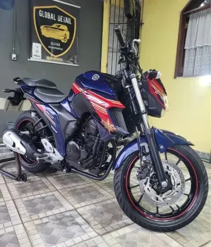 Fazer modelo especial único dono