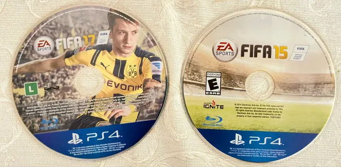 FIFA 15 + FIFA 17 (sem capa)