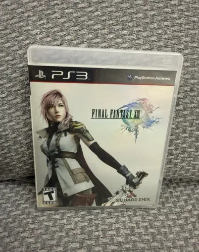 Jogo PS3 - FINAL FANTASY XIII