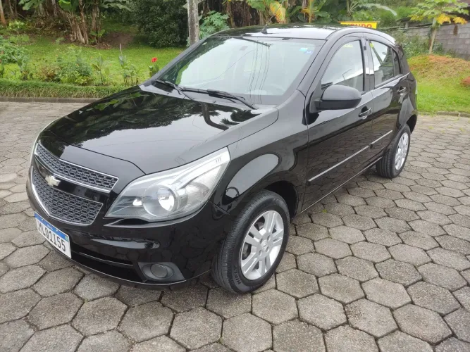 Chevrolet Agile LTZ 1.4 MPFI 8V Flexpower 5P 2013