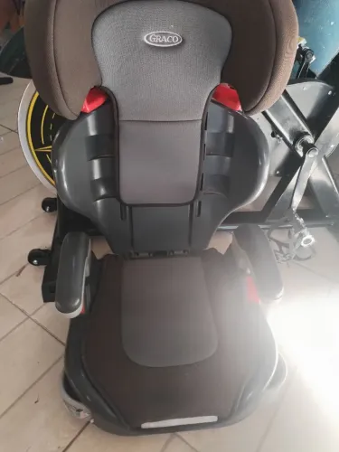 Cadeirinha infantil para carro