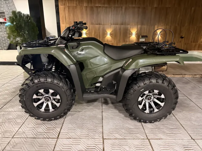 Quadriciclo Honda TRX 420 4x4 / 2026