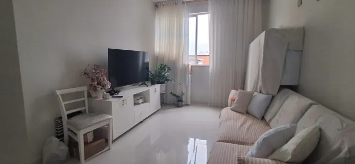 À venda 1/4 na Pituba/próximo ao 12ofício