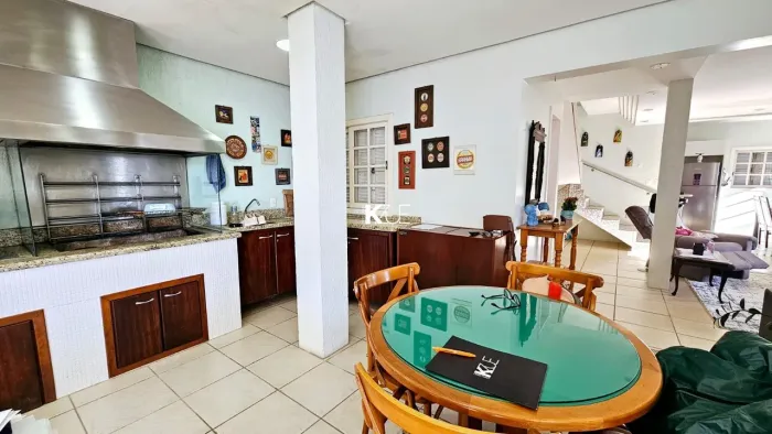 Casa no Jardim Atlântico com 4 quartos, sendo 1 suíte!!!!
