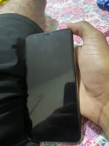 IPhone 11 Pro Max 256 gigas - só venda.