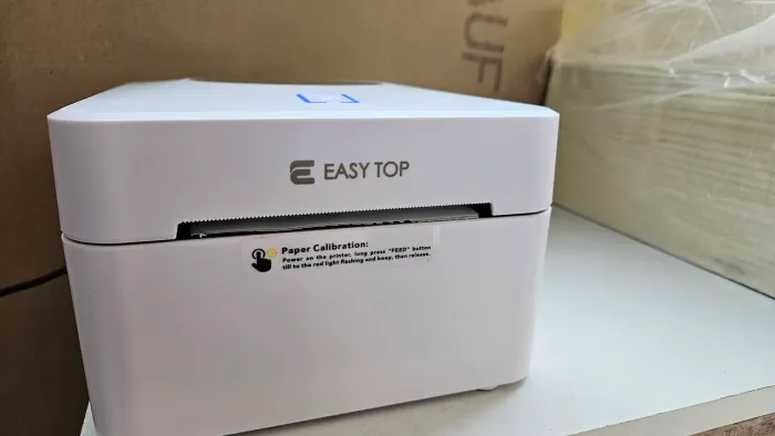 Impressora Térmica Bluetooth e 3 mil etiquetas incluso!