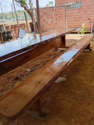 Mesa rústica