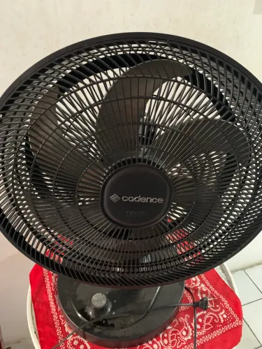 Ventilador Cadence com defeito