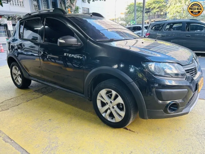Renault Sandero Stepway Flex 1.6 16V 5P 2016