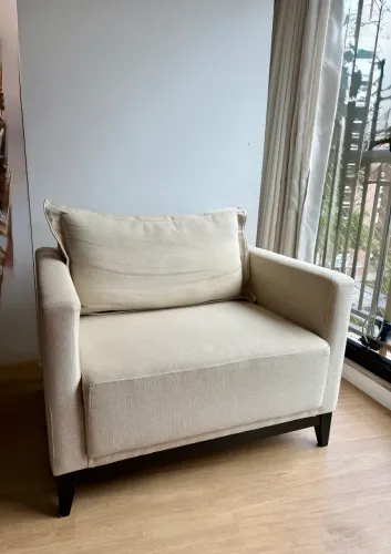 Poltrona namoradeira moderna