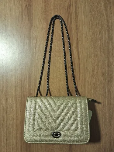 Bolsa transversal dourada 