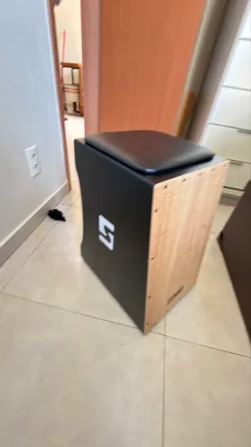 ? CAJÓN SPARK NOVO ? NUNCA USADO + CAPA + CABO P2