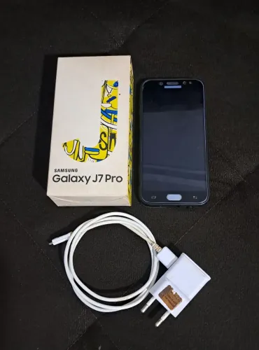 Celular Samsung Galaxy J7 Pro (vendo ou troco leia a descrição)