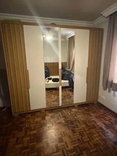 Guarda roupa 6 portas