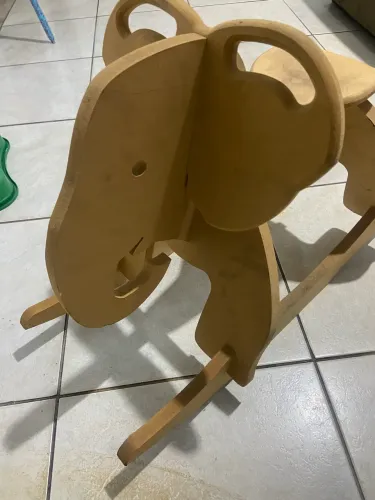 Cavalinho de balanço mdf