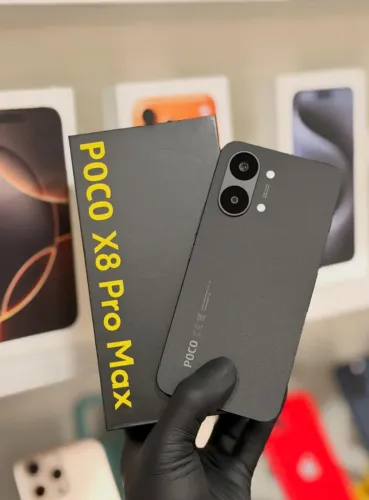POCO X8 PRO MAX 512GB ROM /12GB RAM PRETO E BRANCO